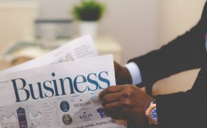 2025년 재테크 추천 TOP 10 – 미국 ETF, 금, 비트코인, 리츠 등 다양한 투자 전략 인포그래픽